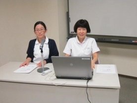 身体拘束廃止委員会による研修会の様子